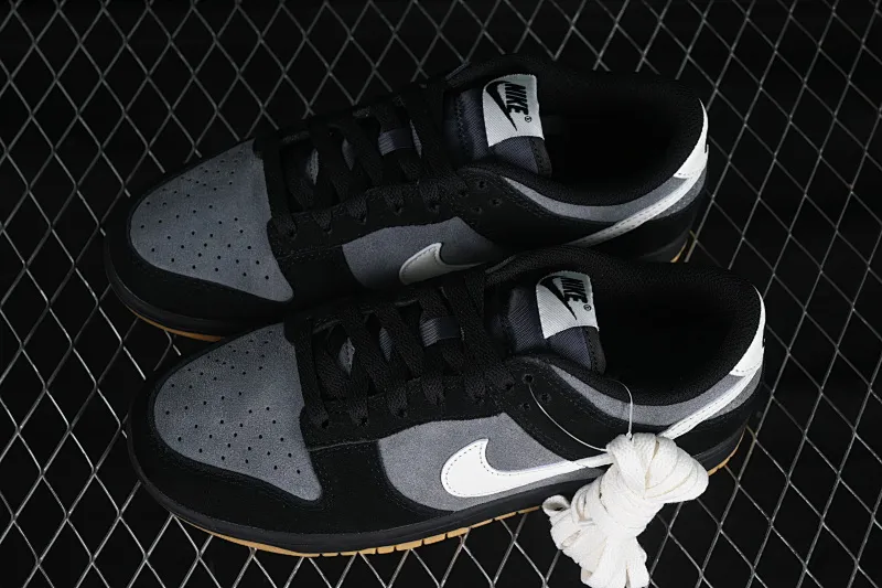 All categories Nk SB Dunk series Nk SB Dunk Low low-top sneakers Nk Dunk Low black and gray color low-top casual sneakers HQ1931-001